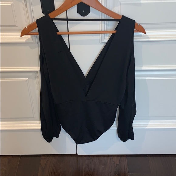 Black open sleeve body suit - Picture 2 of 2